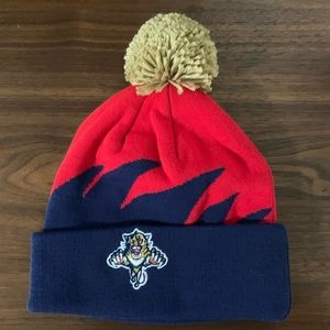 Mitchell & Ness Beanie